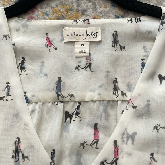 Maison Jules Dog Walking Blouse - Picture 2 of 4